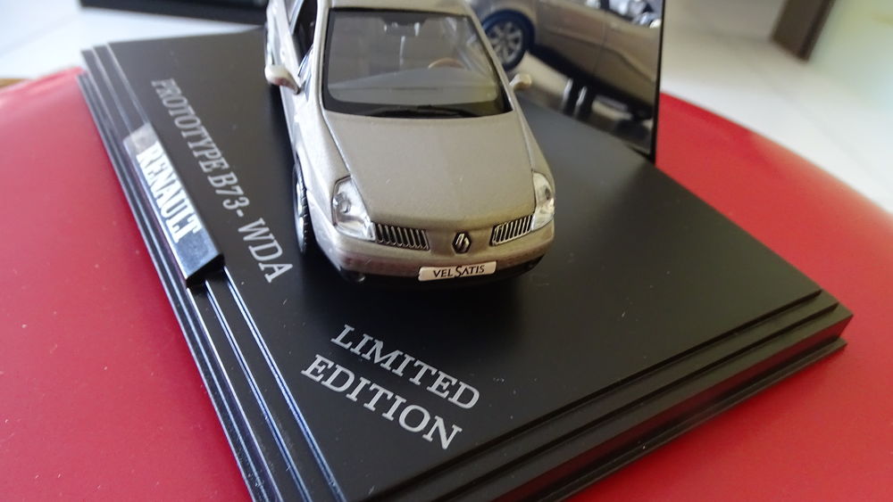 S38 Miniature RENAULT VELSATIS PROTOTYPE B 73 ?WDA Edition Jeux / jouets