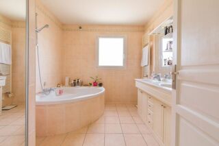  Maison � vendre 8 pi�ces 180 m�