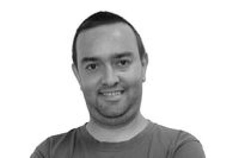   Cours, conseils et dépannage informatiques à votre domicile. 