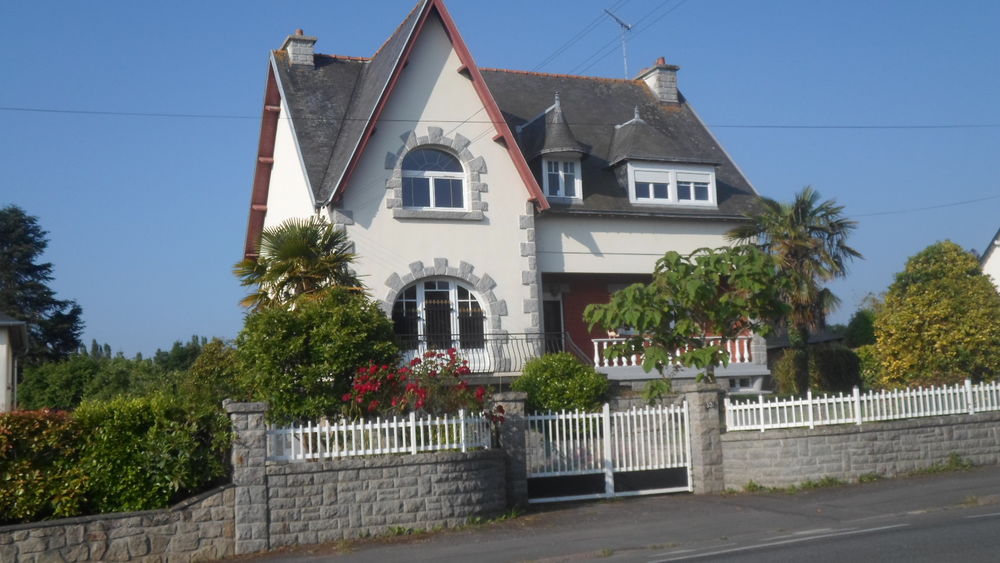 Maison 7 pièces 157 m² · à Guingamp · 157 m² · 191 000 €