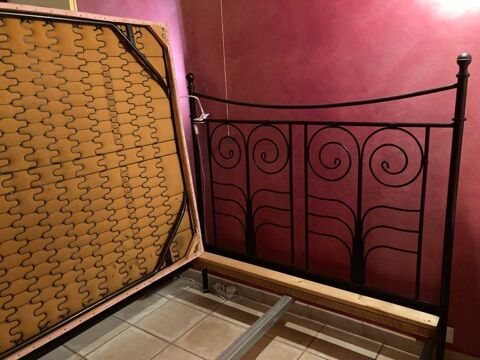 Lit 140 x 190 m�tallique 45 Labastide-Sav�s (32)