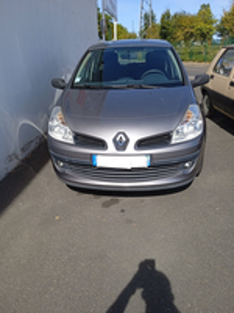 Clio III Clio 1.5 dCi 70 eco2 Authentique 2008 occasion 37700 Saint-Pierre-des-Corps