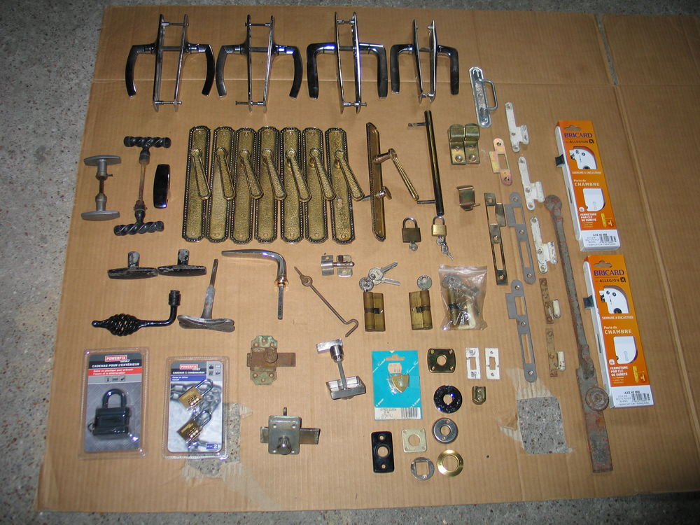 Serrures et poign&eacute;es de porte BRICARD neuves Bricolage