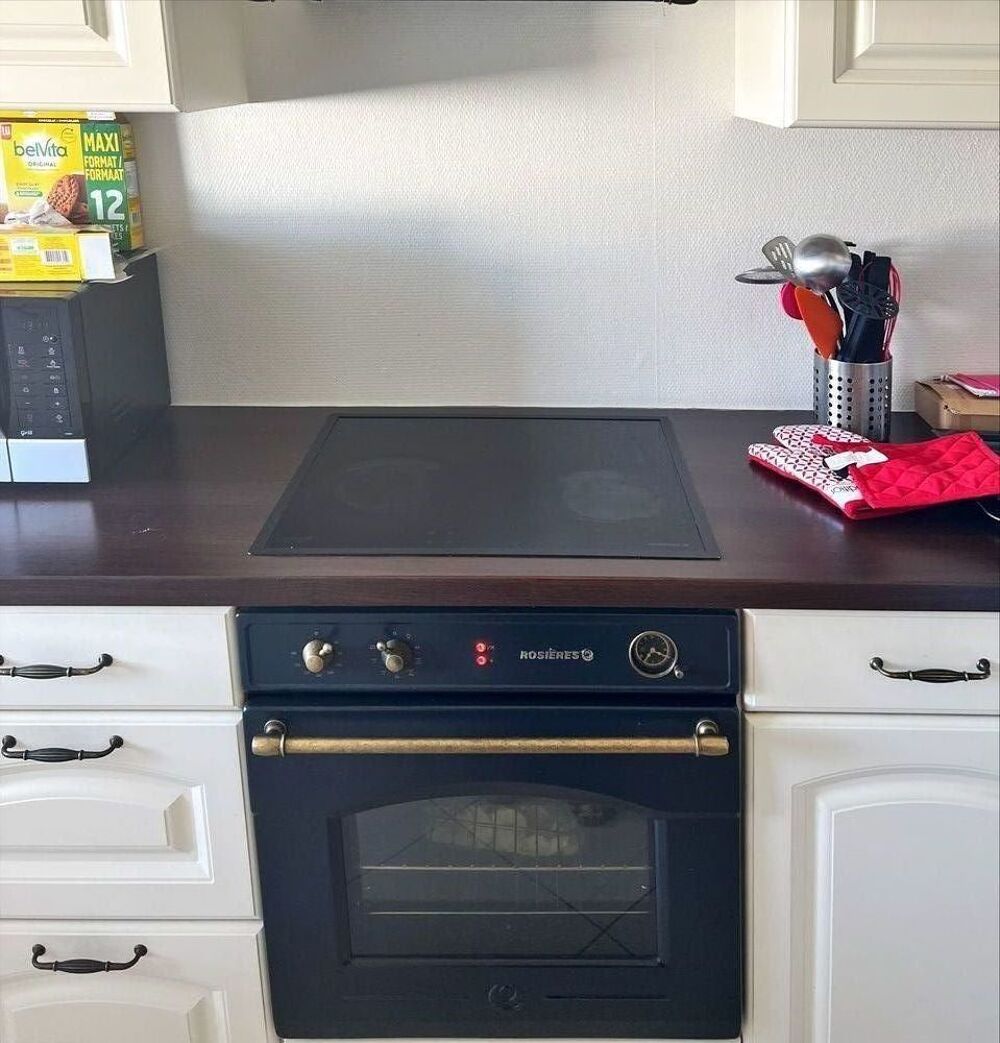 Cuisine tr&egrave;s bon &eacute;tat,&eacute;lectrom&eacute;nager Rosi&ecirc;res
Illzach 68110 Cuisine