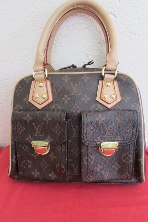 Sac  main , modle Manhattan, en toile monogramme 320 Castres (81)