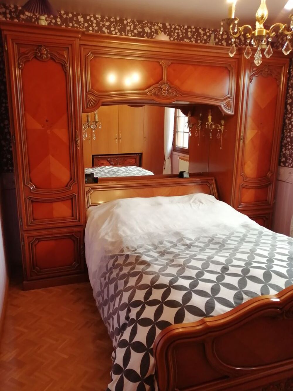 CHAMBRE PONT Meubles