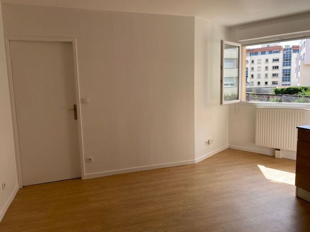 Location Appartement Appartement T2 de 34 m² ? Rouen Rive Gauche?Parking privatif Rouen