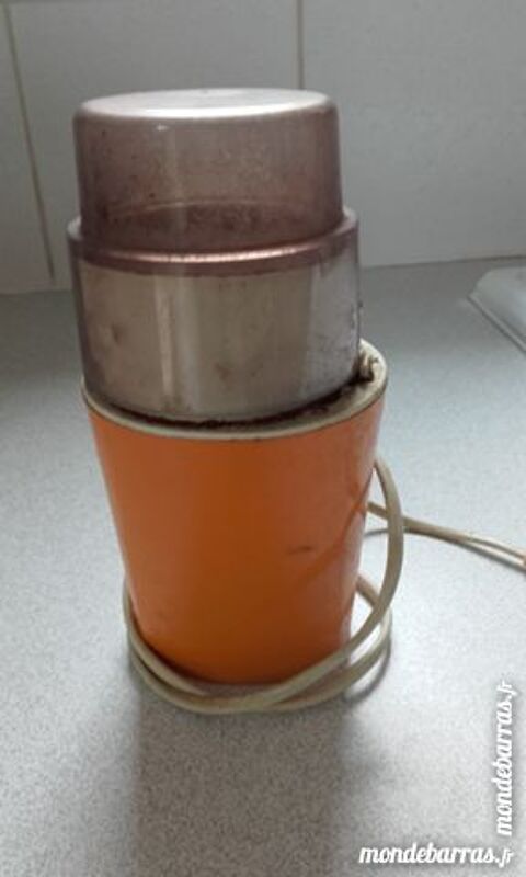 MOULIN   A CAFE 10 Pierrefonds (60)