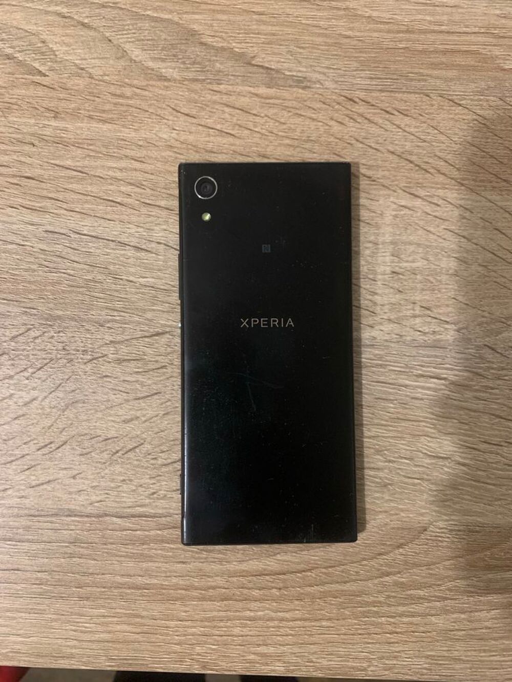 Sony xperia xa1 Noir ( pour pi&egrave;ces ) Téléphones et tablettes