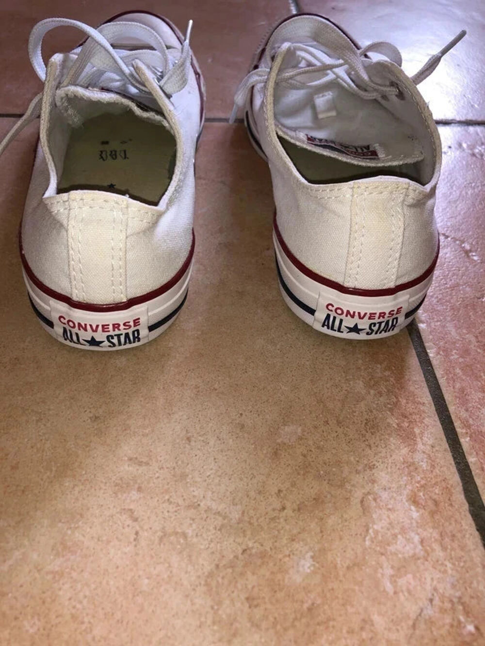 Converse blanche All Star P38 en tbe &agrave; 40 euros
Chaussures