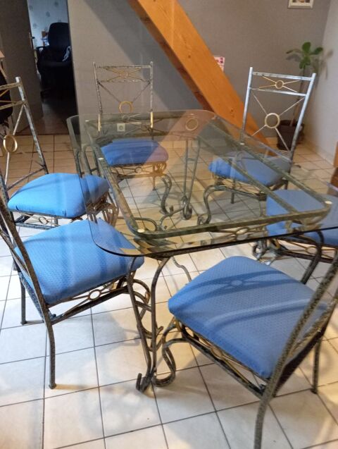 TABLE FER FORGE Gris argent 0 Saint-Yvoine (63)