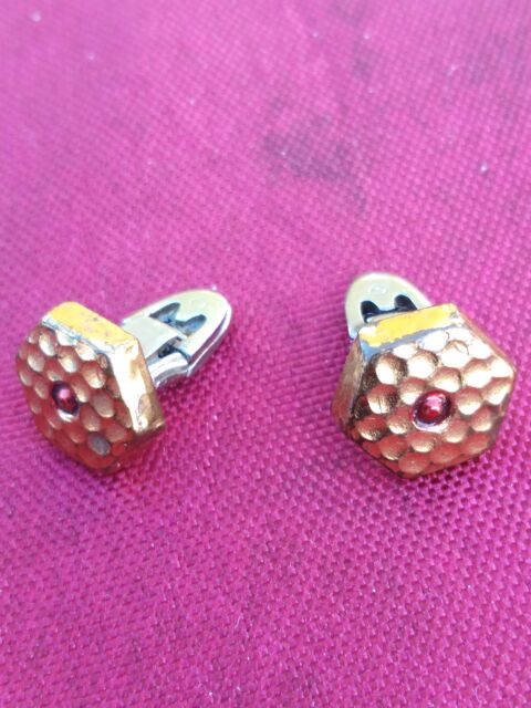 Boutons de manchette anciens plaqu� or 18 carats (n�2) 6 Avermes (03)
