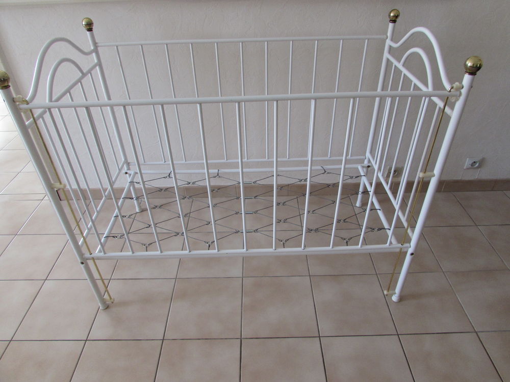 Lit b&eacute;b&eacute; Puriculture