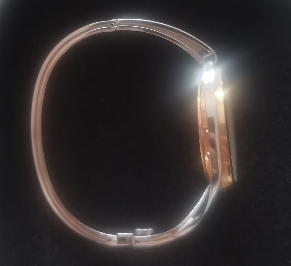Montre femme design Calvin Klein Bijoux et montres