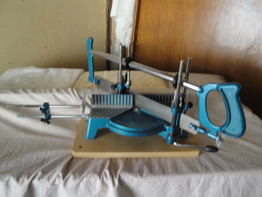 Scie a onglet Bricolage
