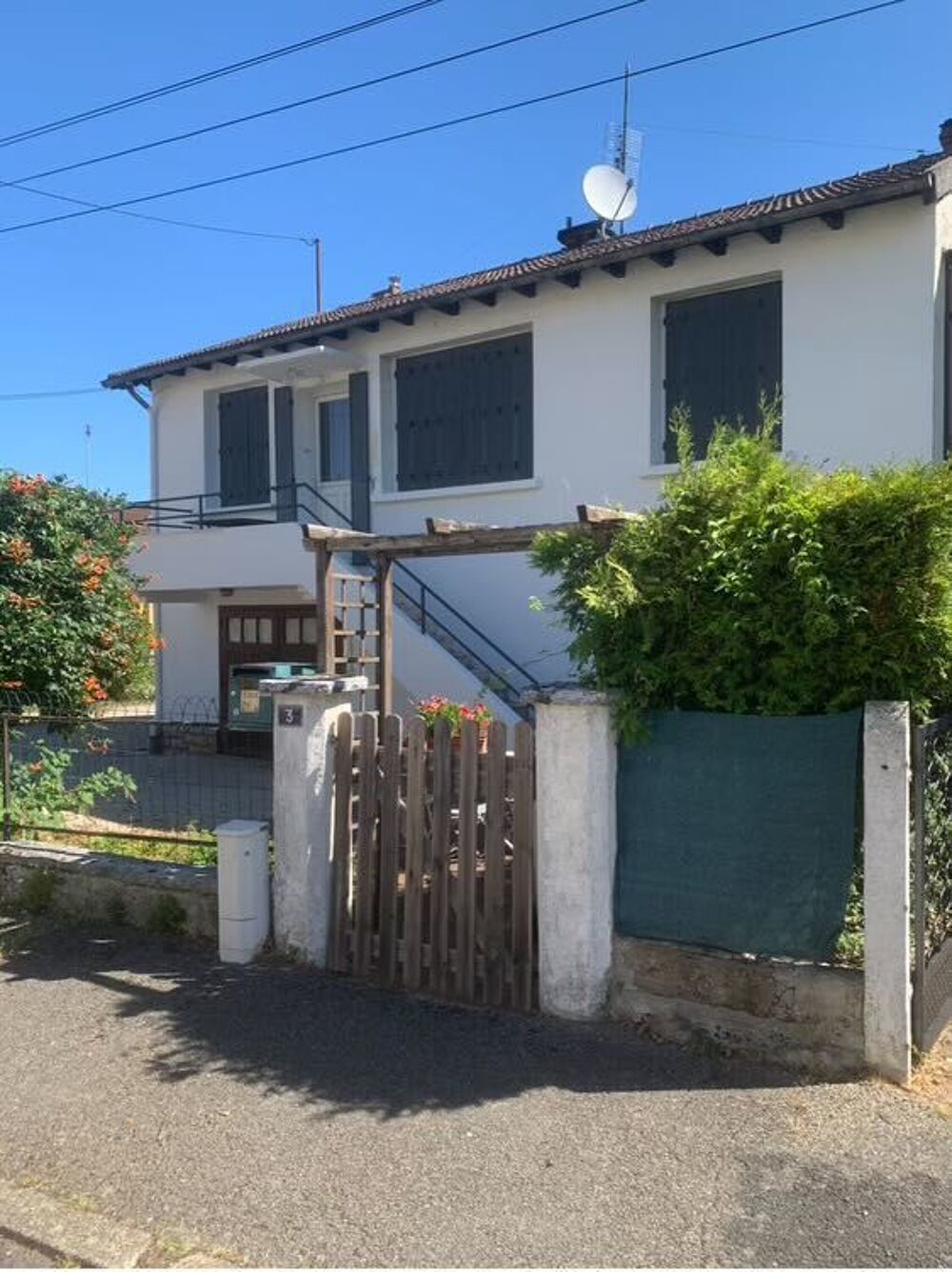 Vente Maison MAISON ENTIàˆREMENT RENOVEE - PROCHE DU CENTRE-VILLE - TERRAIN 760 M2 Tournus