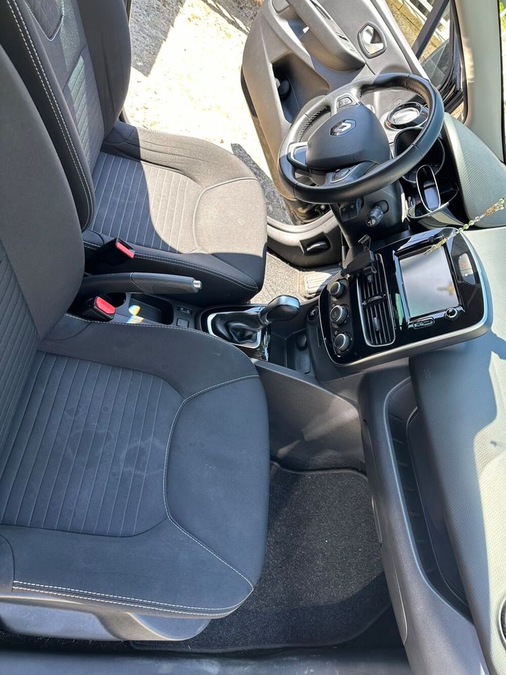 Clio IV Clio TCe 120 Energy EDC Initiale Paris 2017 occasion 57100 Thionville
