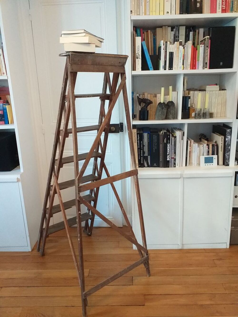 Grand escabeau Vintage 7 marches en bois fonc&eacute; 175cm de haut Meubles