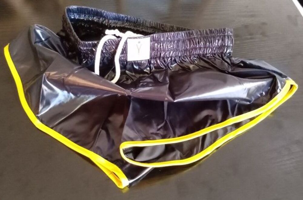 Short vintage nylon polyamide Noir/Jaune tailles S-M-L/XL Vêtements