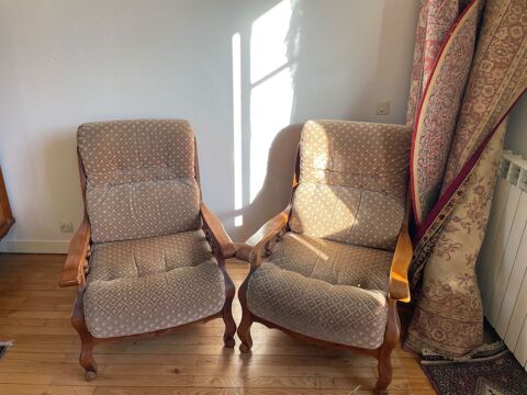2 Fauteuils velours et bois style Louis XV
La Ravoire (73)