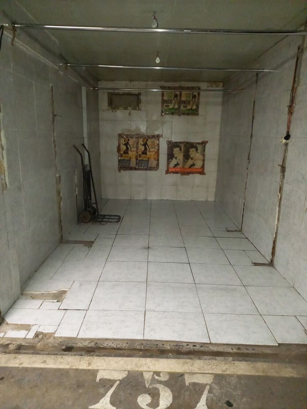 Location Parking/Garage Boxe fermé Paris 17