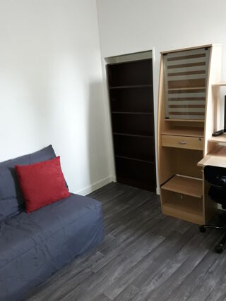  Appartement à louer 1 pièce 17 m² Montargis