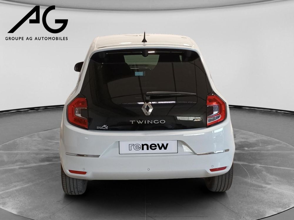 Twingo III E-Tech SL Urban Night 2023 occasion 08000 Charleville-M&eacute;zi&egrave;res