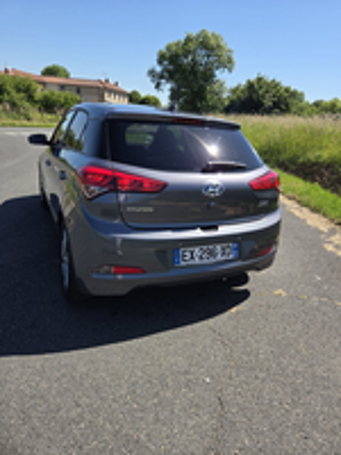 i20 1.0 T-GDi 100 Edition #Mondial 2018 occasion 69400 Gleiz&eacute;