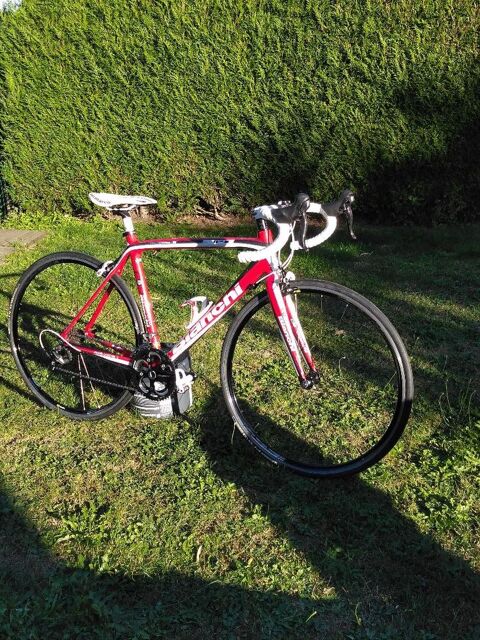 VELO COURSE BIANCHI SEMPRE PRO 750 Sreilhac (87)