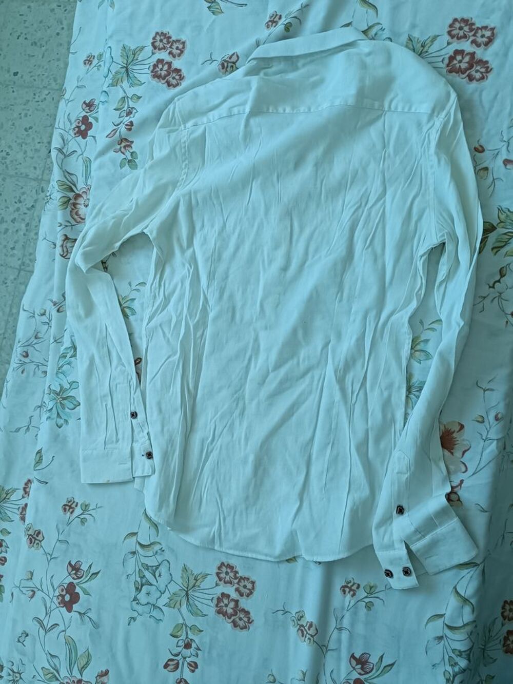 Chemise homme taille M Vêtements