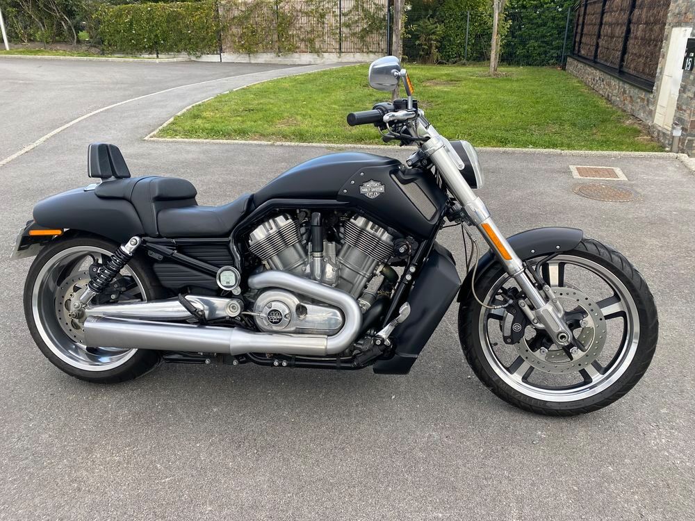 HARLEY-DAVIDSON 2012 occasion 56000 Vannes