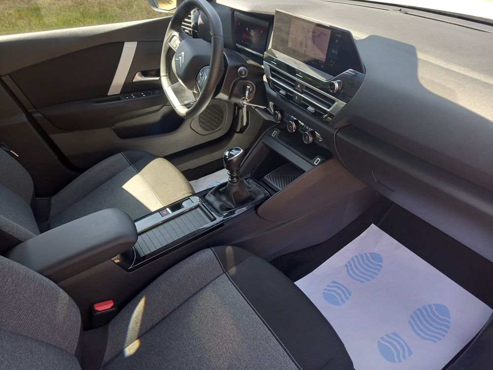 C4 STE 1.5 BLUEHDI 110 FEEL NAV BUSINESS GPS 2 PLACES 42064 KMS 2021 occasion 88220 Urim&eacute;nil