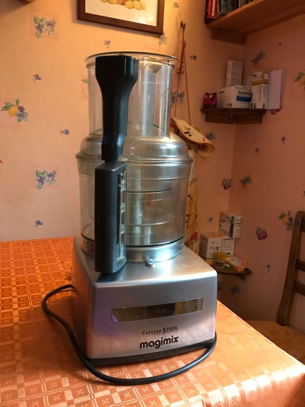 Robot multifonction MAGIMIX " Cuisine 5200 XL" Electroménager