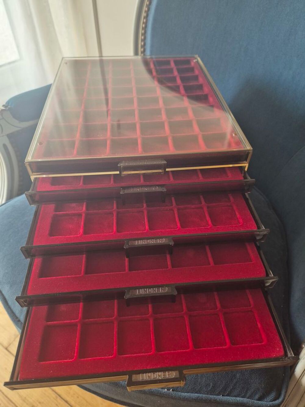 Box monnaies marques LINDNER Das Original et Leuchtturm 