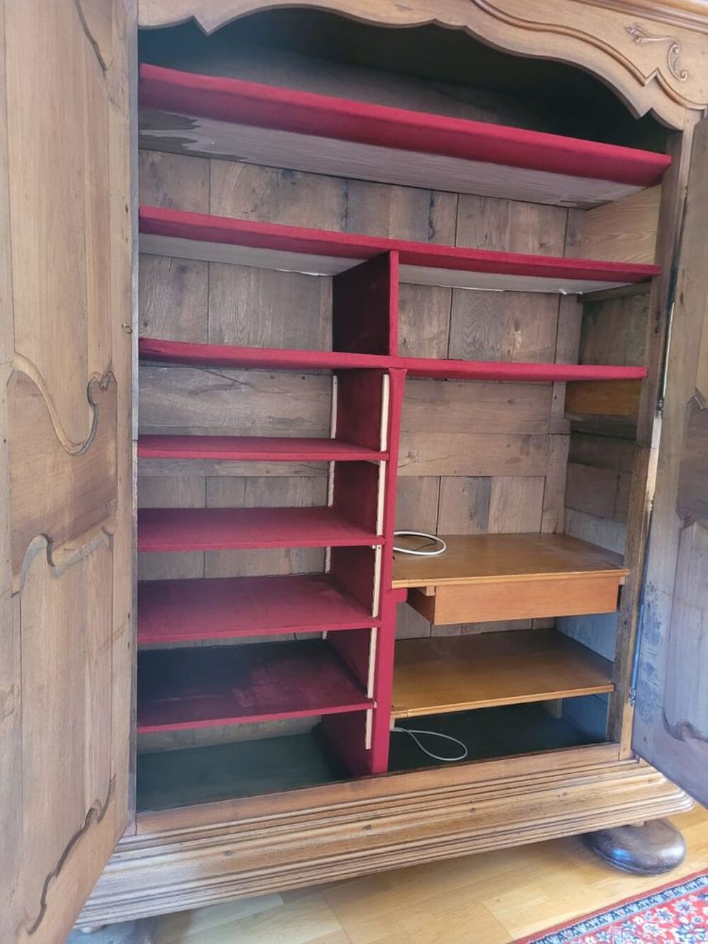 Armoire comtoise en ch&ecirc;ne Meubles