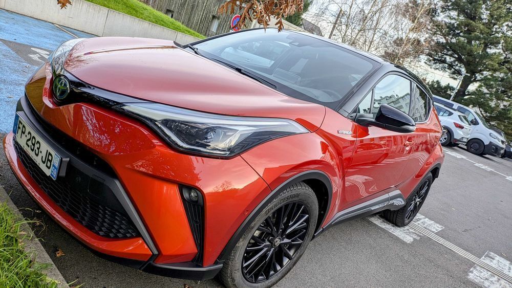 C-HR Hybride 2.0L Premi&egrave;re 2020 occasion 44000 Nantes