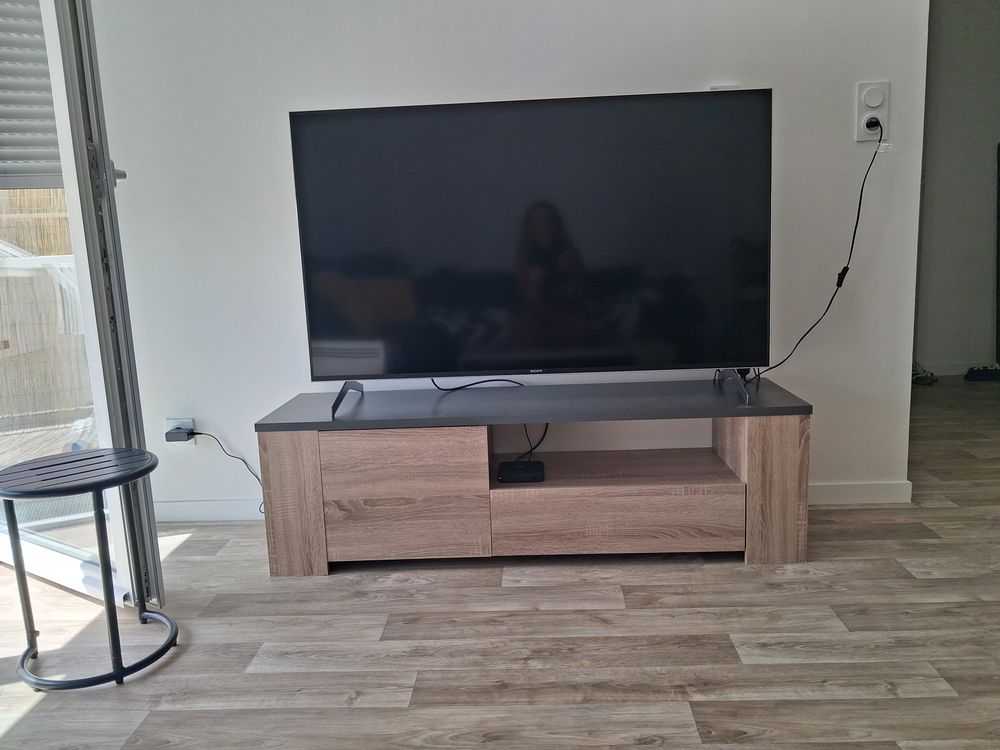 ensemble meuble t&eacute;l&eacute; table basse Meubles