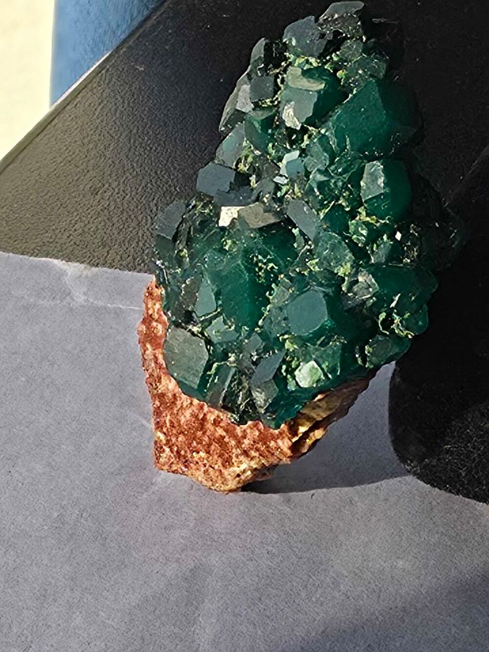 Dioptase Brute Vert Emeraude sur Matrice-Katanga 16g 