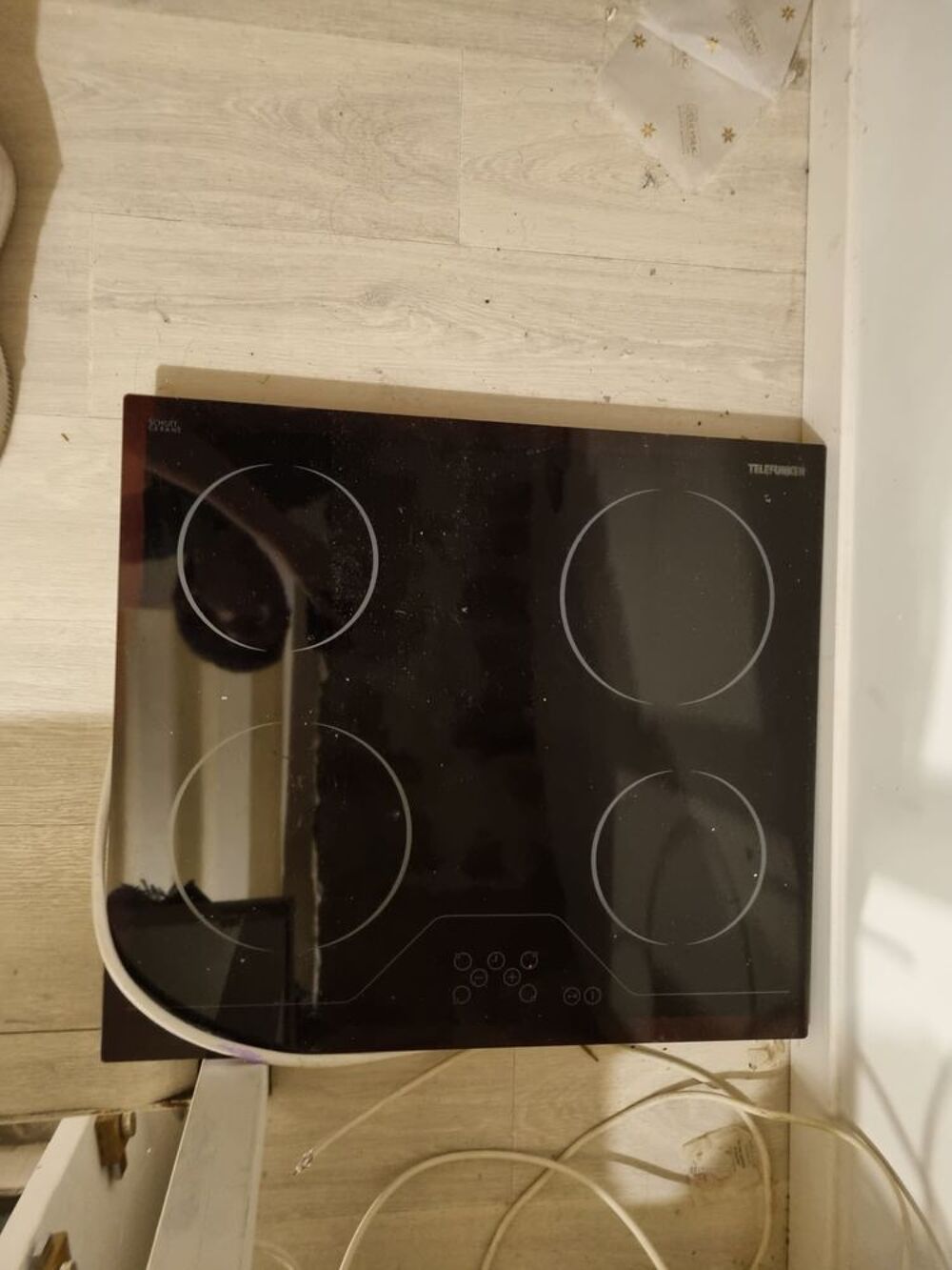 Plaques de cuisson &eacute;lectriques neuves Electroménager