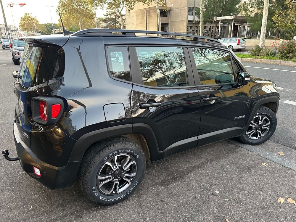 Renegade 1.0 GSE T3 120 ch BVM6 Longitude Business 2018 occasion 69200 V&eacute;nissieux