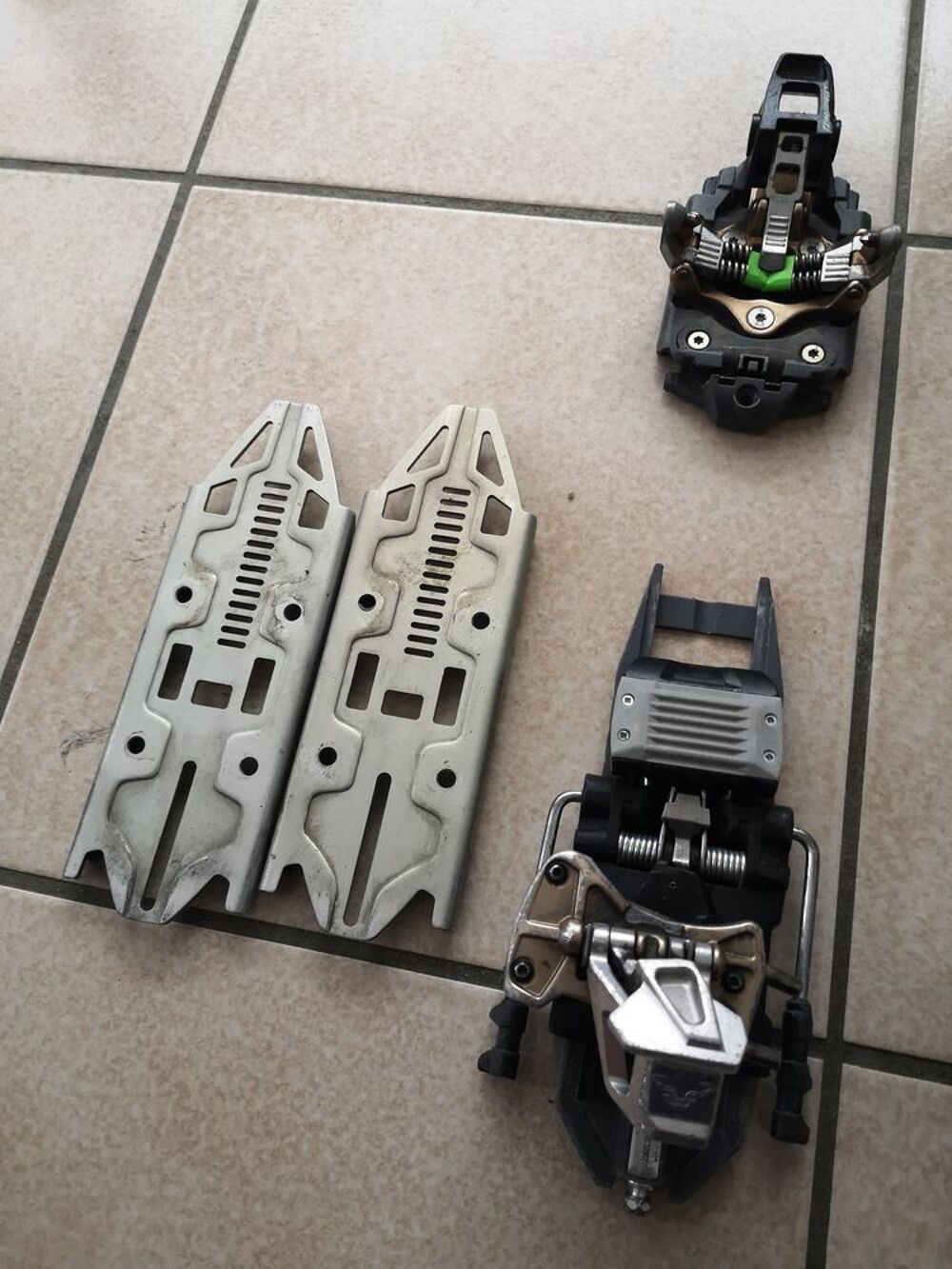 Fixations pour skis de rando Sports