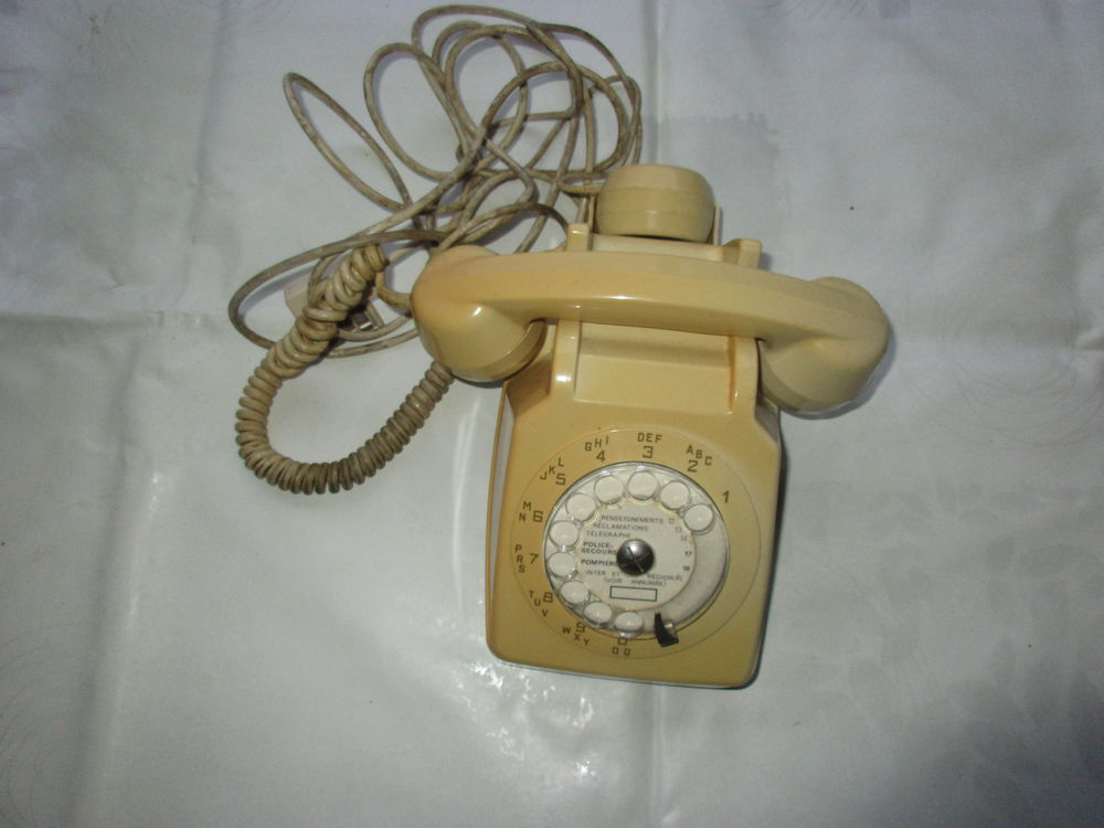 TELEPHONE FIXE EN BON ETAT (3) Tlphones et tablettes