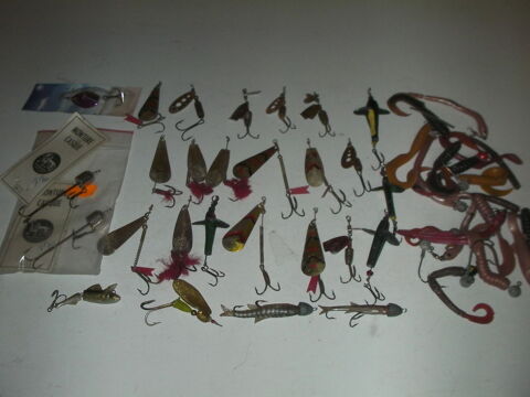 Leurres de p�che, cuillers, devons, montures etc.... 30 Roques (31)