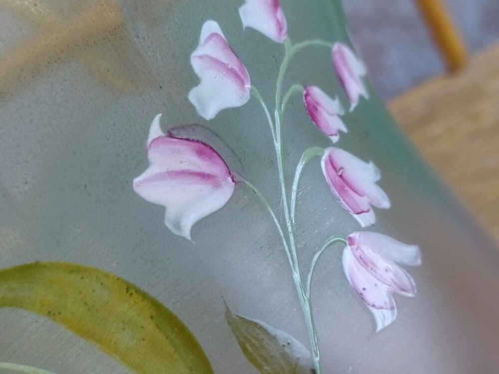 Grande Tulipe Verre de Lampe &agrave; P&eacute;trole Verte Fleurs Emaill&eacute;e Décoration