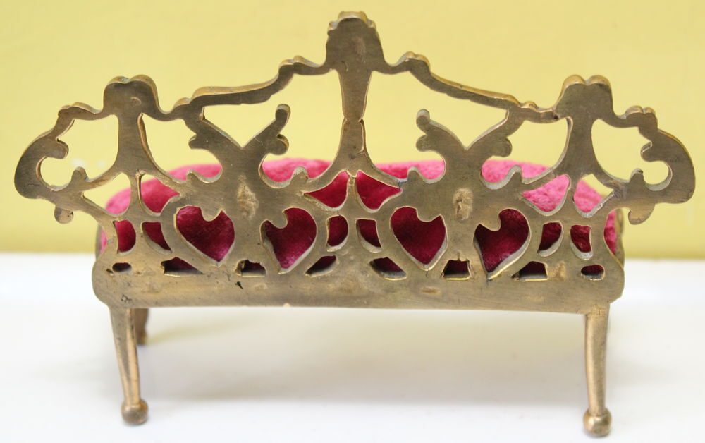 Canap&eacute; Sofa rose bronze miniature poup&eacute;e XIX&egrave;me si&egrave;cle Jeux / jouets