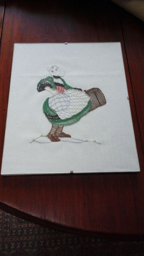 B�cassine dentelle aux fuseaux sous cadre 13 Angers (49)