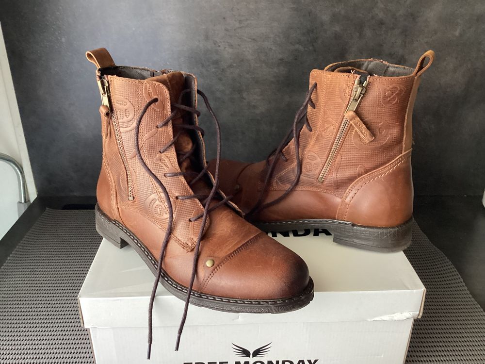 Bottines en cuir Chaussures