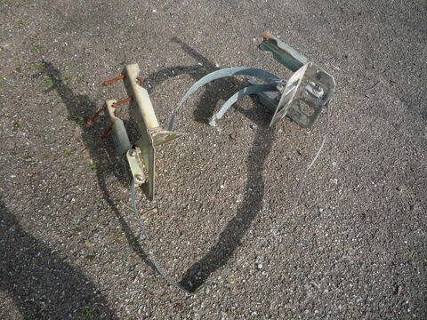 Fixation antenne chemin�e/support mat 25 Castres (81)