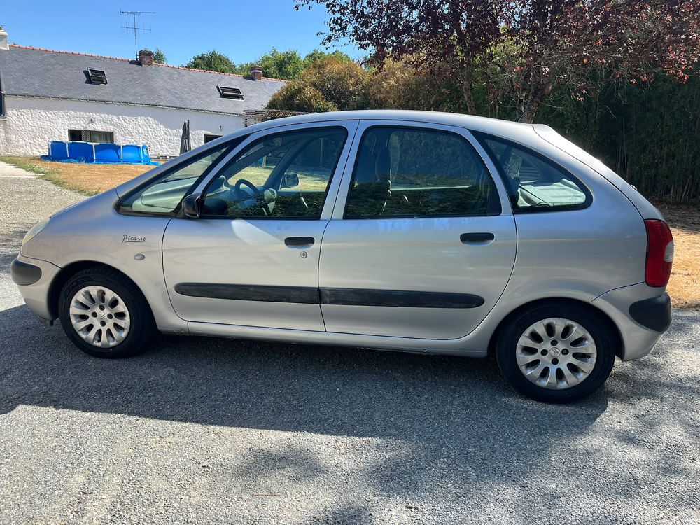 Picasso Xsara 1.8i 16V 2000 occasion 44260 Savenay
