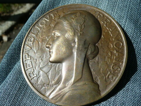 M�daille R�publique Fran�aise sign� Morlon 50 Bordeaux (33)